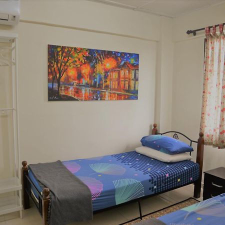 Awedee Homestay Putrajaya Esterno foto